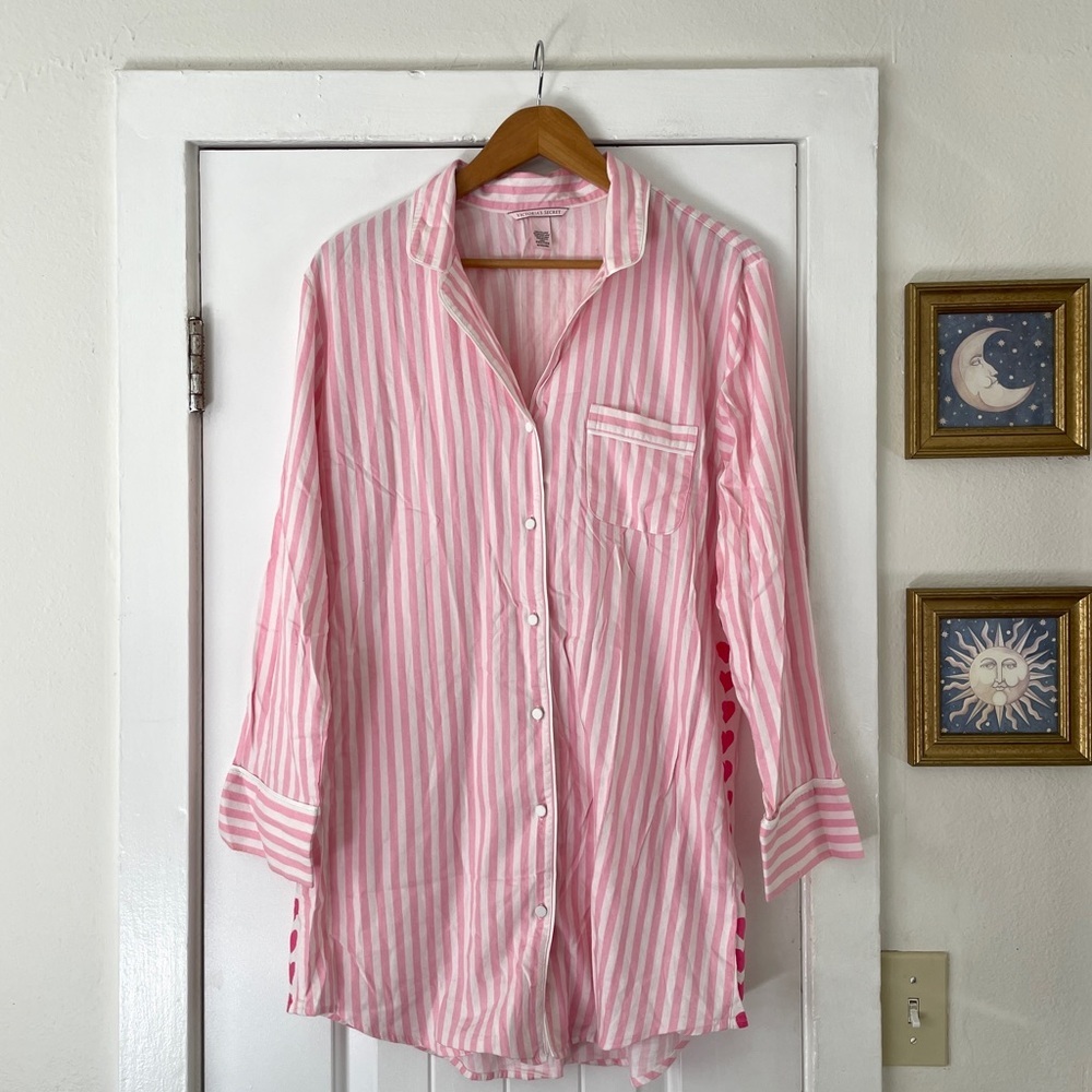 Victoria's Secret Pink Striped Button-Up Shirt Hearts 2018 Valentines size M